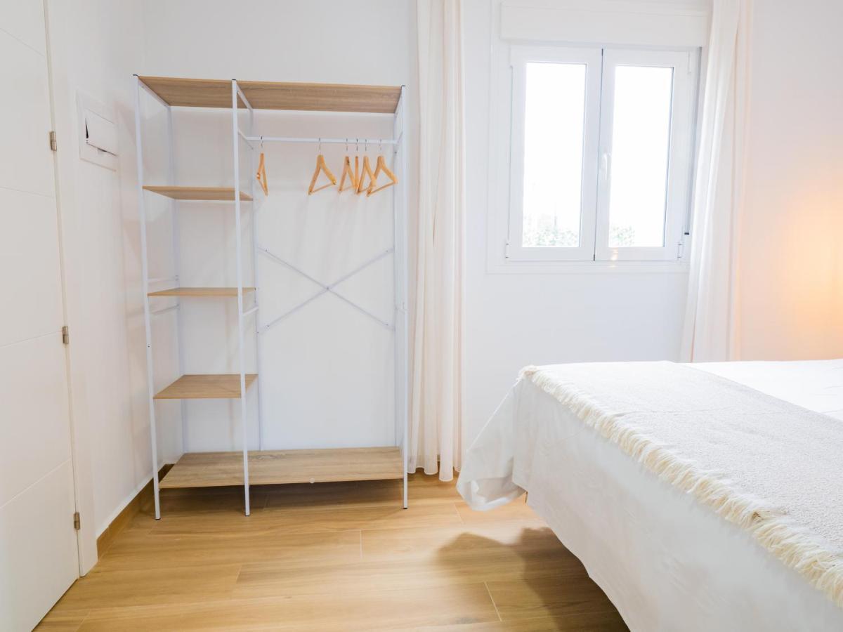 Cubo'S Hostal William'S Sunny 1 With Breakfast Torre de Benagalbon Eksteriør bilde